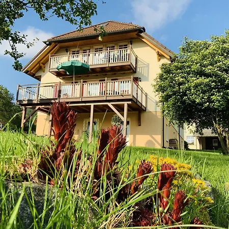 Lindenhof * 렌즈키르흐